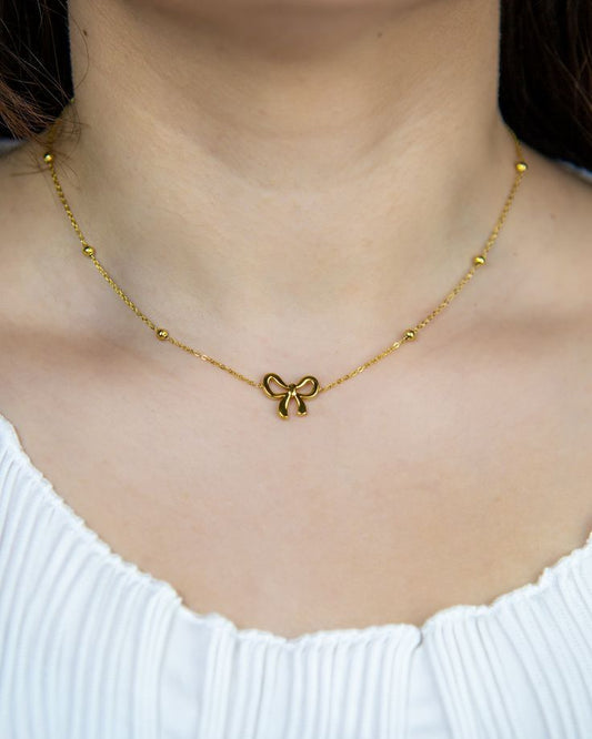 Minimal Gold Finish Bow Chain